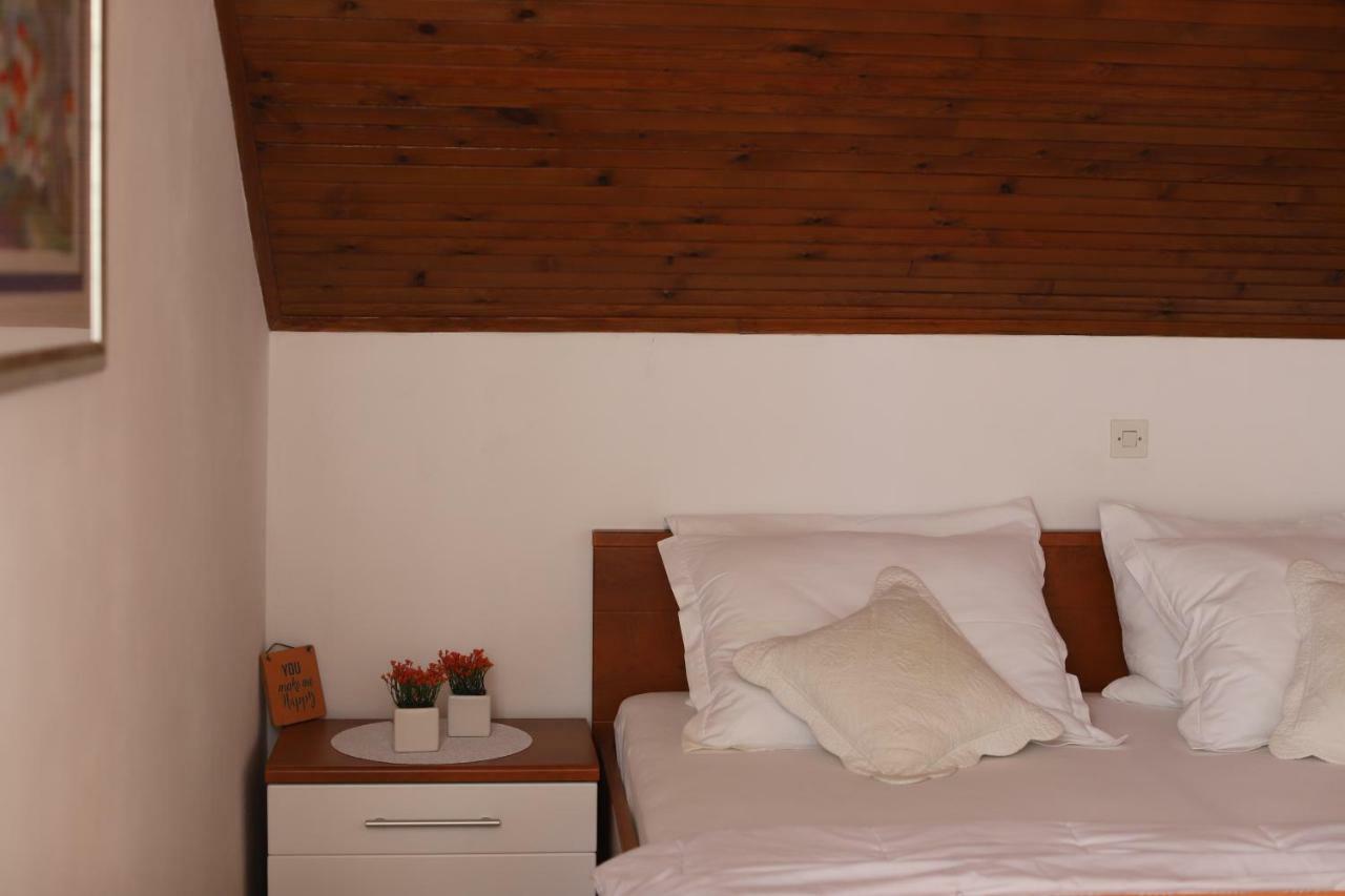 Apartments Biskup Privlaka  Extérieur photo